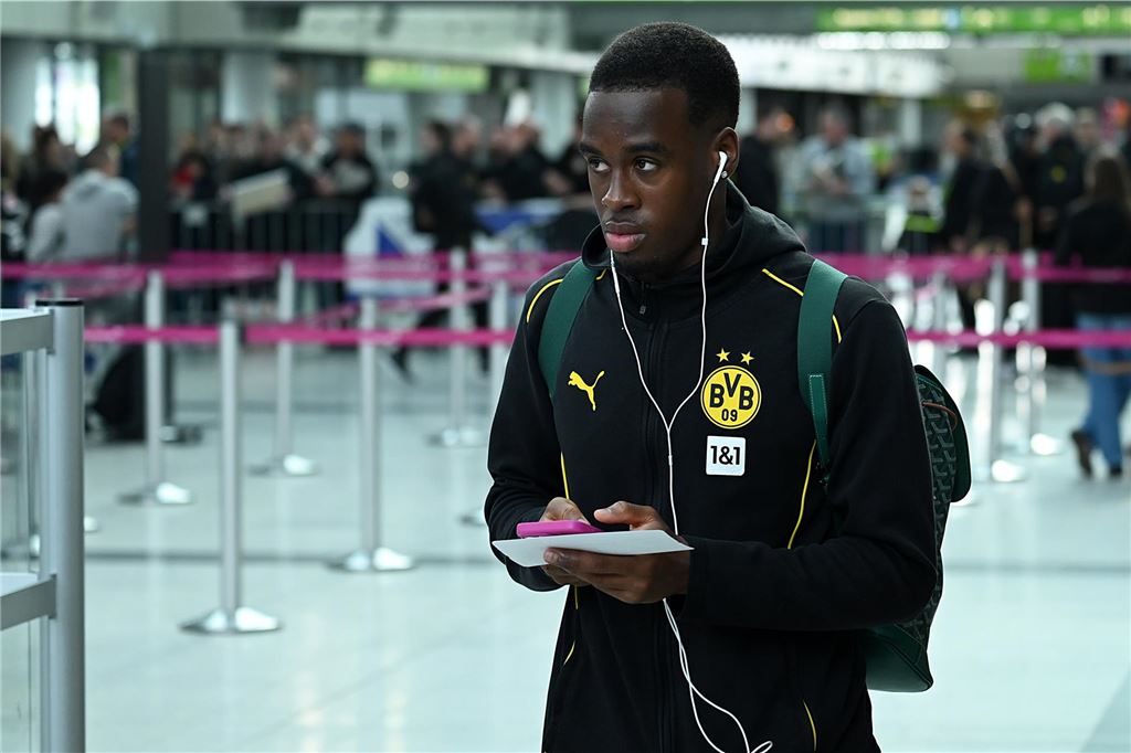 Der BVB auf dem Weg nach Mannheim.