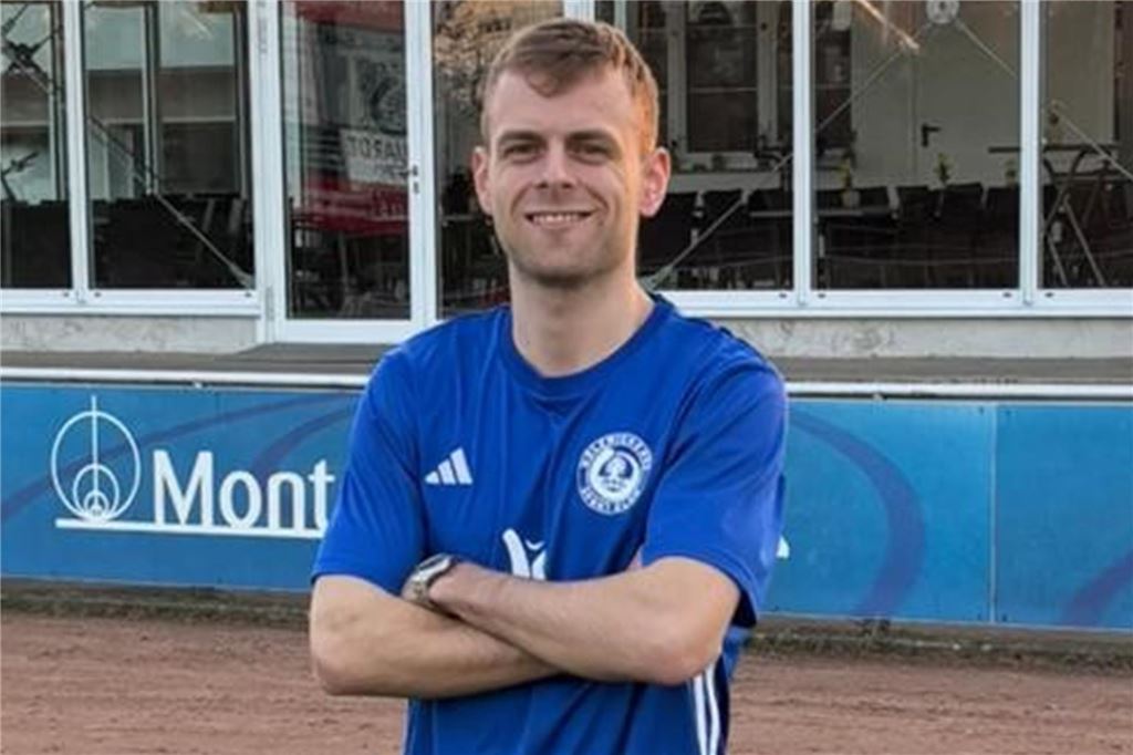 Holzwickeder SC schnappt sich Offensiv-Talent vom ASC 09 Dortmund Luis Weiß im HSC-Trikot.