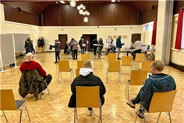 Der letzte Impftag in der Rausinger Halle war am Mittwoch. Nach dem Ende der lokalen Impfstelle stellt sich die Frage, ob der Kreis Unna ein anderes Angebot wieder aufleben lässt, um Menschen direkt im Ort zu erreichen.