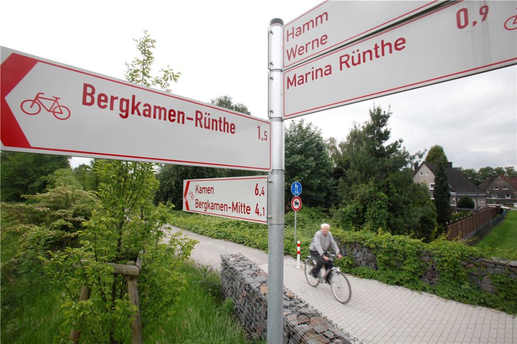 Zumindest auf dem Papier: Unna macht dem Fahrradverkehr den Weg frei Der Radschnellweg Ruhr (RS1) soll die bestehende Fahrradverbindung auf der alten Klöcknerbahntrasse ausbauen. Von Unna aus würde sich eine schnelle Verbindung nach Kamen und sogar Bergkamen ergeben, wo der RS1 nach derzeitigem Planungsstand erst einmal enden dürfte (Bild).