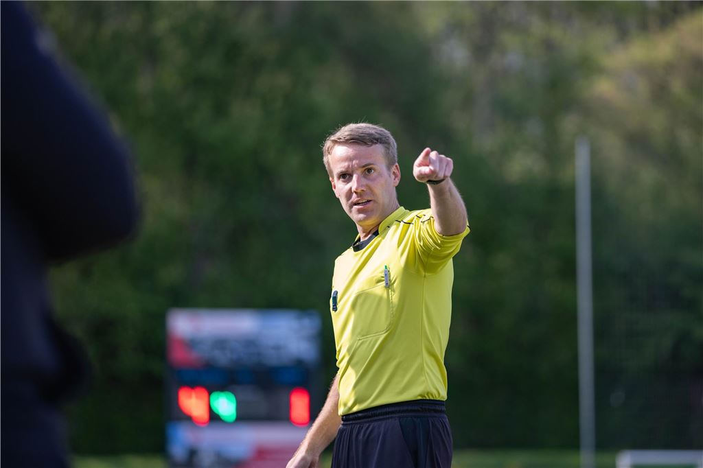 Der VfL Kamen gab sich gegen den SVF Herringen keine Blöße. Hier gibt es die besten Bilder.