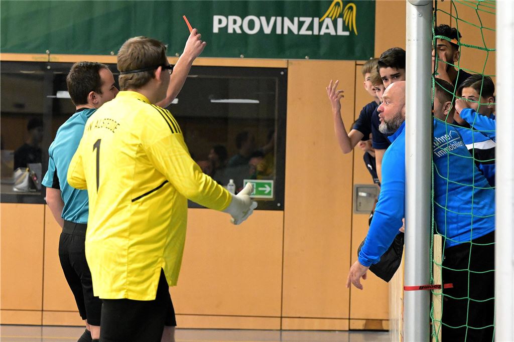 Die besten Bilder von der B-Jugend-Hallenstadtmeisterschaft.