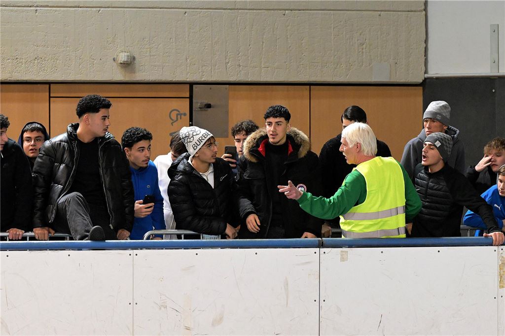 Die besten Bilder von der B-Jugend-Hallenstadtmeisterschaft.