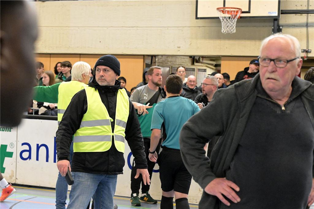 Die besten Bilder von der B-Jugend-Hallenstadtmeisterschaft.