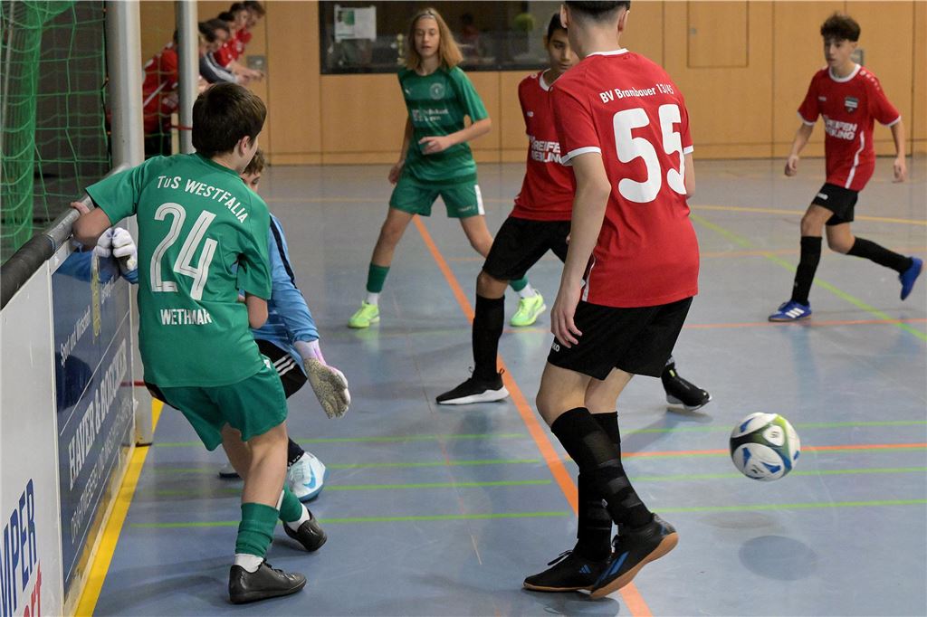 Die besten Bilder von der C-Jugend-Hallenstadtmeisterschaft.