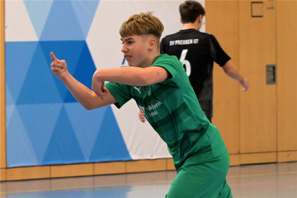 Die besten Bilder von der C-Jugend-Hallenstadtmeisterschaft.