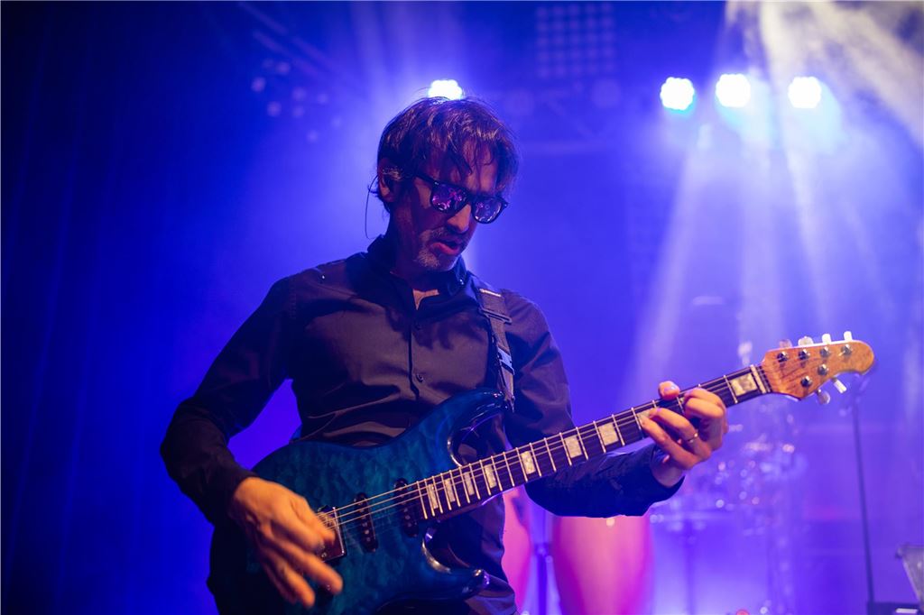 Die besten Disco-Hits live auf der Bühne: Seit 20 Jahren sorgen Groove Jet inzwischen für super Stimmung in Unna - Egal ob auf dem Stadtfest oder im Kühlschiff.
