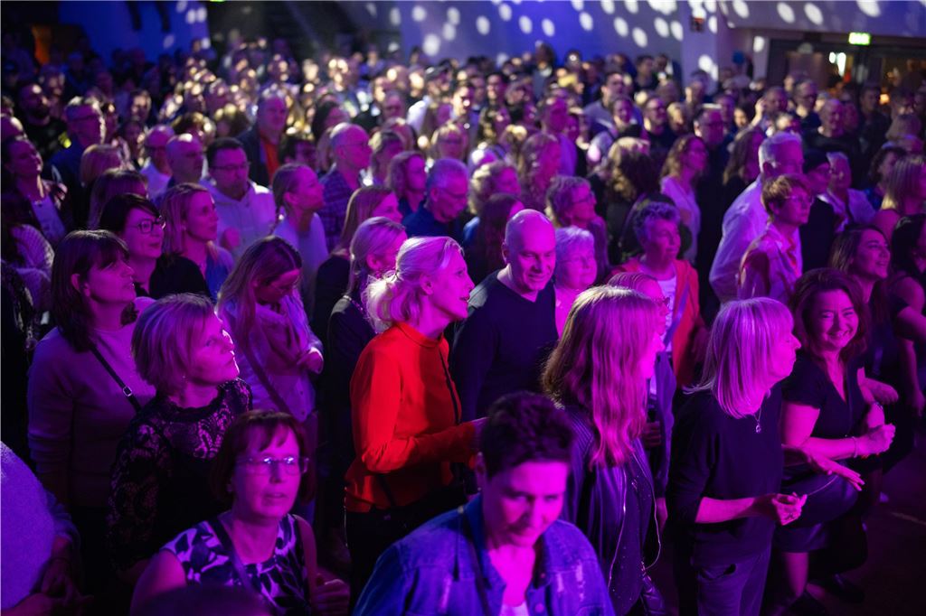 Die besten Disco-Hits live auf der Bühne: Seit 20 Jahren sorgen Groove Jet inzwischen für super Stimmung in Unna - Egal ob auf dem Stadtfest oder im Kühlschiff.