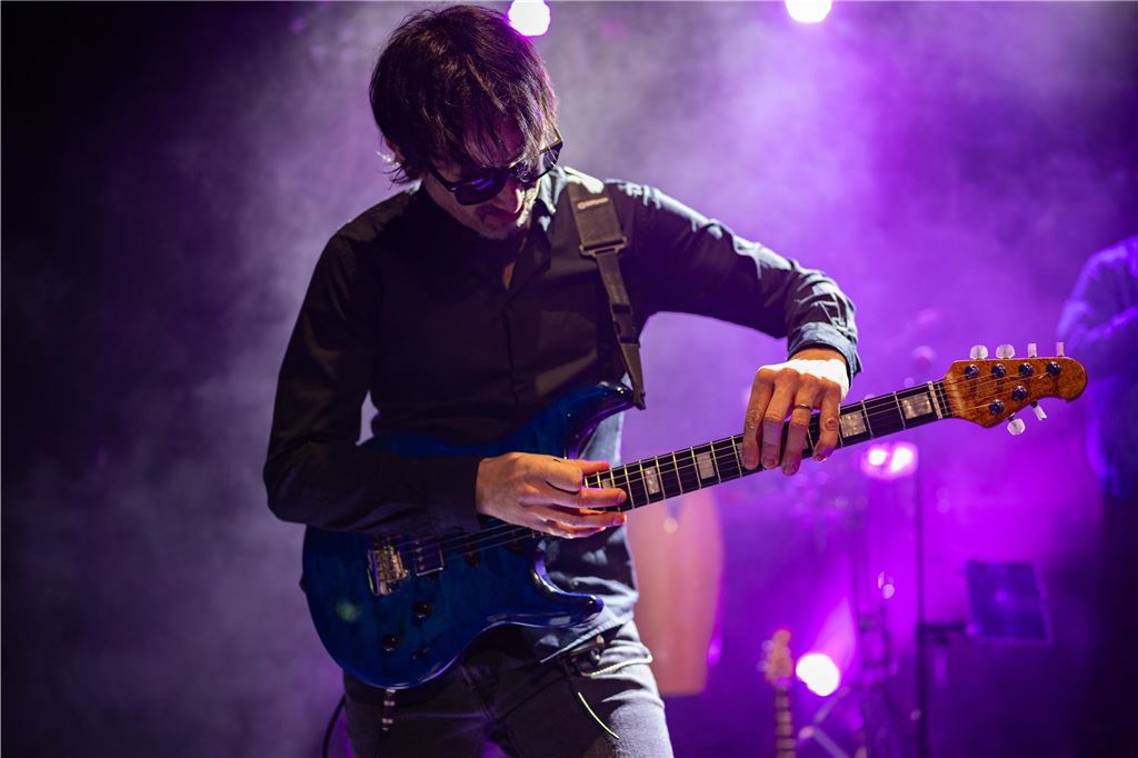 Die besten Disco-Hits live auf der Bühne: Seit 20 Jahren sorgen Groove Jet inzwischen für super Stimmung in Unna - Egal ob auf dem Stadtfest oder im Kühlschiff.