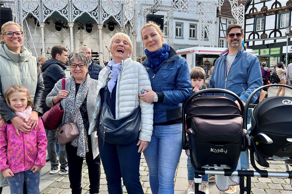 Besucherinnen und Besucher auf der Festa Italiana 2023 in Unna.