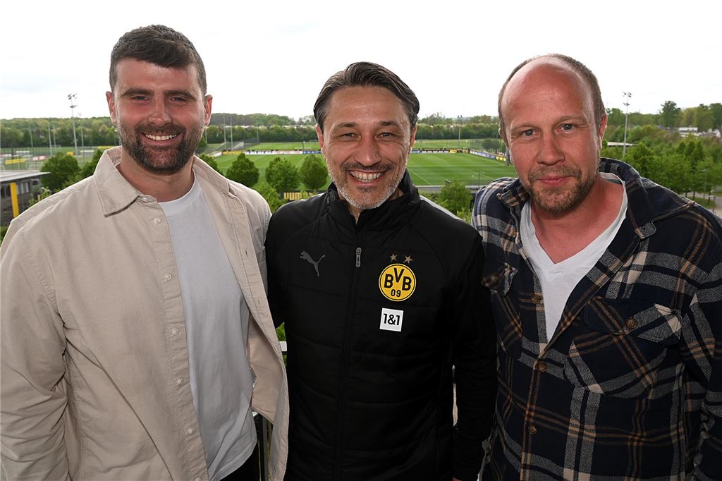 BVB-Trainer Niko Kovac im Exklusiv-Interview: „Dann werde ich sehr unbequem“ Kevin Pinnow, Niko Kovac und Jürgen Koers stehen nebeneinander.