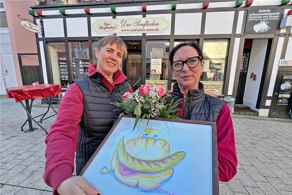 Neue Chefin im Senfladen: „Mein Favorit ist der Unnaer Eselsenf“ Neue Inhaberin Senfladen Unna Britta Brockbals (Rechts) mit der ehemaligen Inhaberin Annett Kyncl