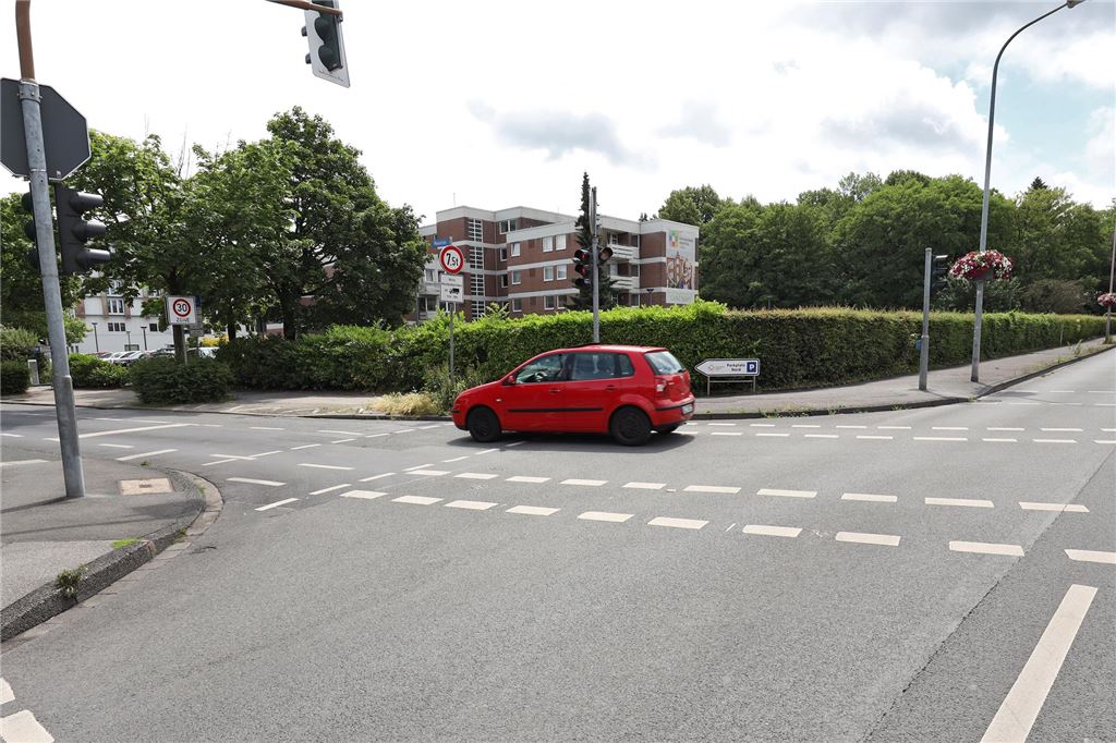 Parken als Thema bei CKU-Erweiterung: Bürgerbeteiligung Ende September Die Ein- und Ausfahrt des künftigen Parkhauses wird wohl über die Mozartstraße erfolgen müssen. Einfach zu lösen ist das aber nicht.