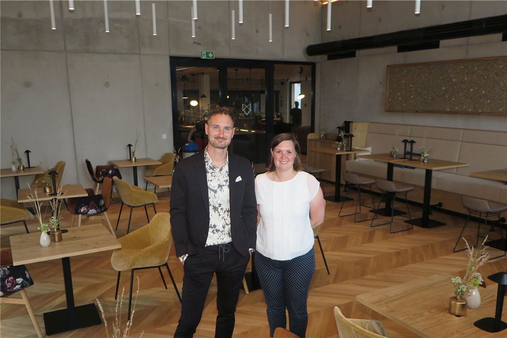 Restaurant-Bestenliste: Kritik an Sternekoch Frank Rosin Die Geschwister Christopher und Katharina Klump führen den inzwischen 150 Jahren alten Gastronomiebetrieb bereits in der sechsten Generation.