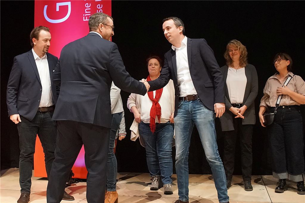 Preisverleihung beim Vereinsprojekt der Sparkasse UnnaKamen in der Stadthalle Unna am Montag, 25. November 2024.