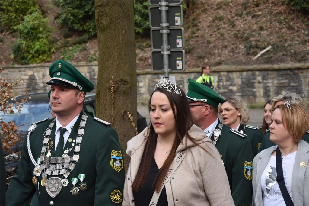 Königspaar beim Umzug.