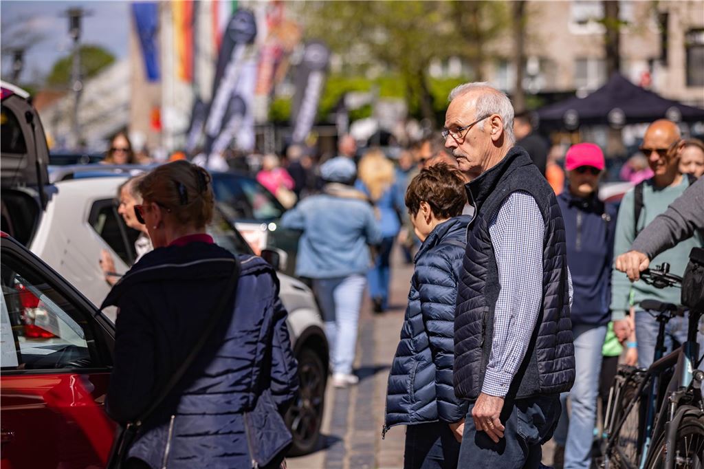 Bilder von der Mobilitätsschau am verkaufsoffenen Wochenende: Da ist für alle was dabei! Mobilitätsschau in Unna