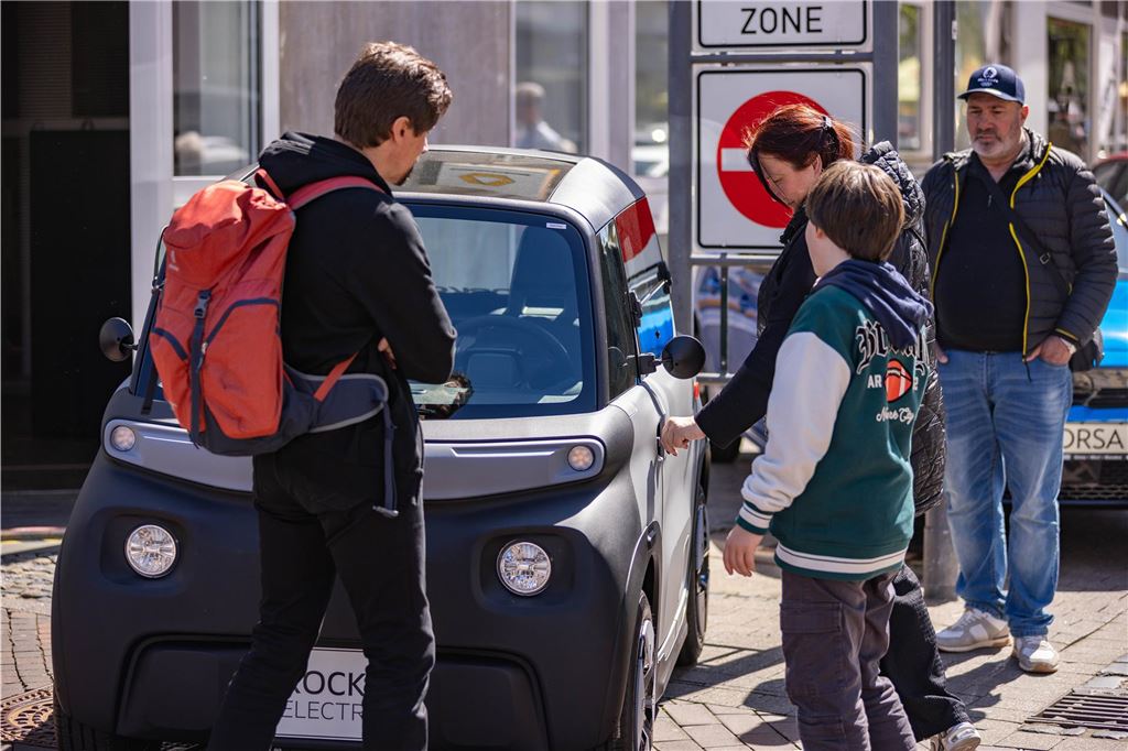 Bilder von der Mobilitätsschau am verkaufsoffenen Wochenende: Da ist für alle was dabei! Mobilitätsschau in Unna