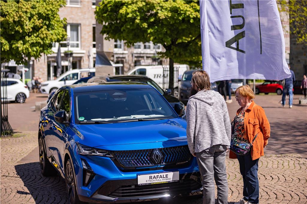 Bilder von der Mobilitätsschau am verkaufsoffenen Wochenende: Da ist für alle was dabei! Mobilitätsschau in Unna