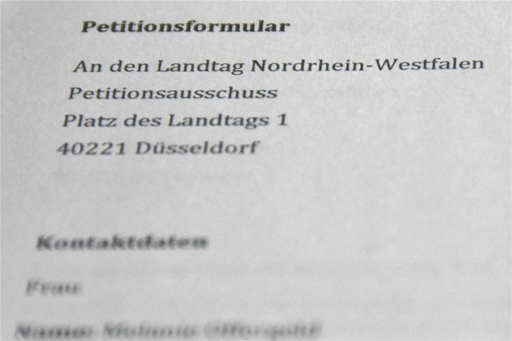 Selmer Petition zur Flüchtlingssituation: So läuft das Verfahren ab Der Petitionsausschusses des NRW-Landtags - hier das Gebäude in Düsseldorf - ist so etwas wie der Kummerkasten der Bürger.