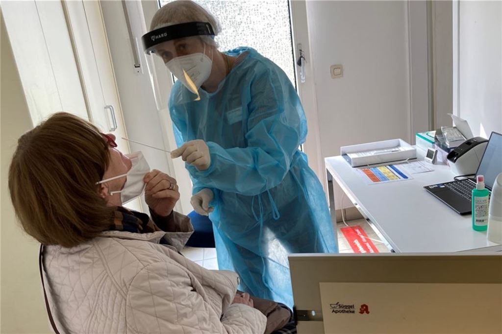 Corona-Schnelltests in Lünen: Viele Teststellen schließen demnächst Die Süggel-Apotheke in der Bebelstraße in Lünen hat das Testen auf das Coronavirus eingestellt.