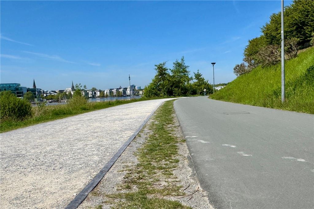Neuer Fußweg: Startschuss für millionenschweres Projekt am Phoenix-See Rad- und Fußwege am Phoenix-See.