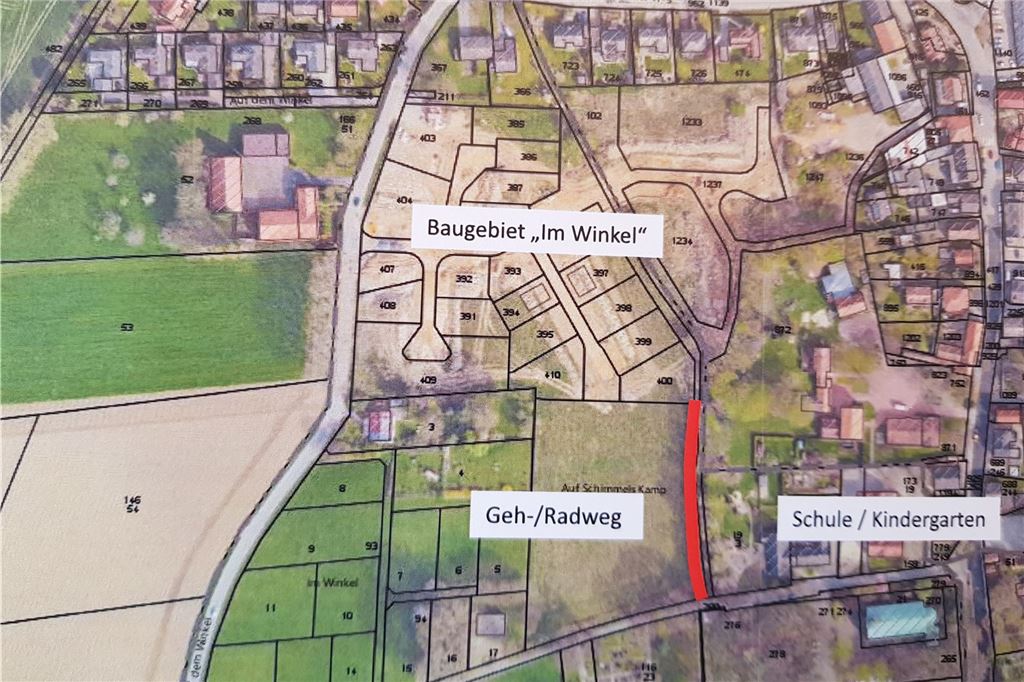 Ein Jahr nach Bürgermeister-Versprechen: Weg in Hemmerde in Planung Die Grafik zeigt einen Teil von Unna Hemmerde mit Planungen für ein Neubaugebiet und einen Geh- und Radweg.