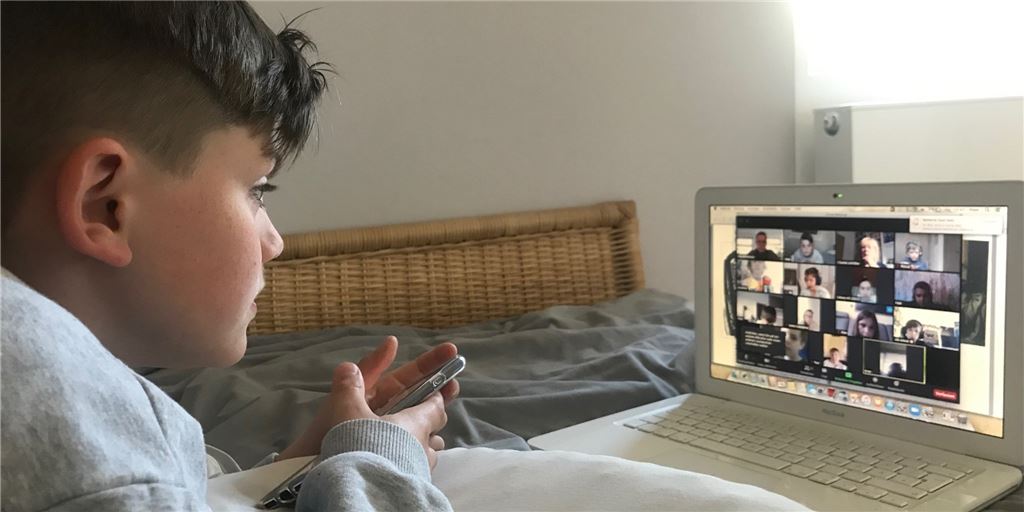 Corona-Infektionszahlen steigen - wie ist es an den Schwerter Schulen? Distanzunterricht und Videokonferenzen? Die Schwerter Schulen wollen dort möglichst nicht wieder hin. Über die aktuellen Hygiene- und Pandemieregeln haben mehrere Schulleitungen mit uns gesprochen.