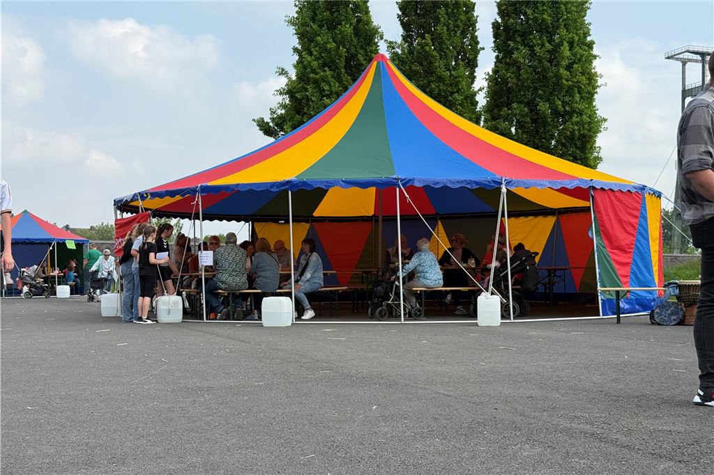 Bilder vom Stadtteilfest in Dortmund-Derne.