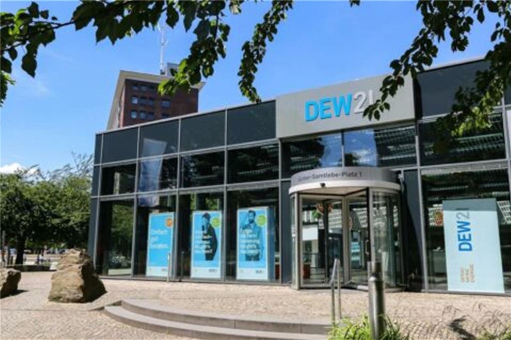 Rauswurf von EX-DSW21-Chefin: Kann Heike Heim Abfindung erstreiten? Eingang zum Kundencenter von DEW21 in Dortmund.