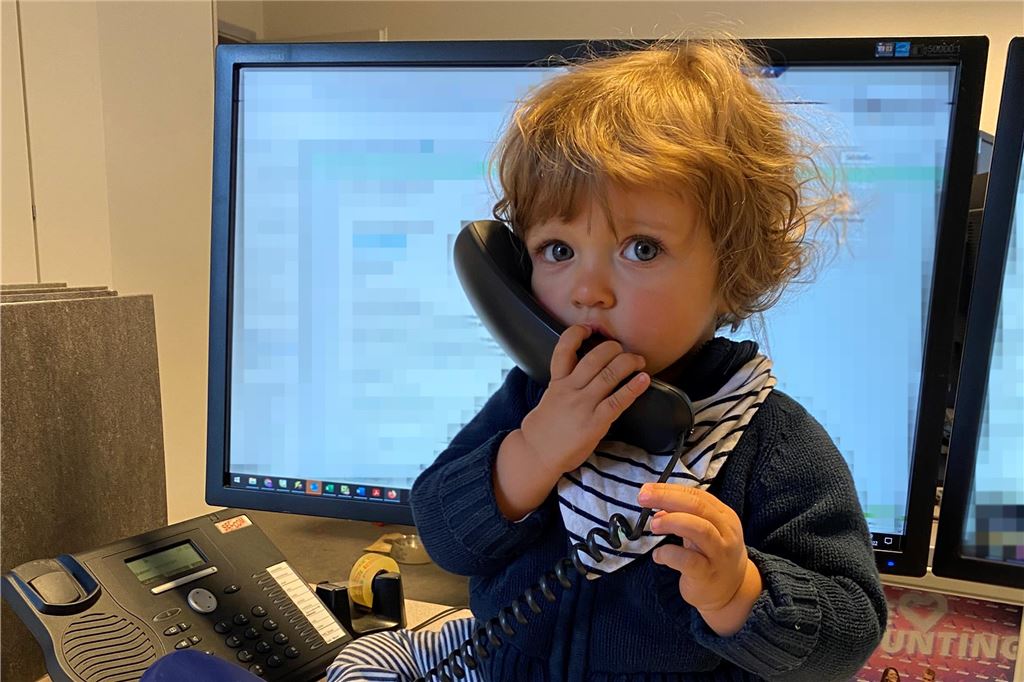 Zwischen Chaos und Kinderparadies: Wie Unternehmerinnen die Kita-Krise managen Eins der Kinder von Franziska Beschorner nimmt sich ihre Mutter zum Vorbild.