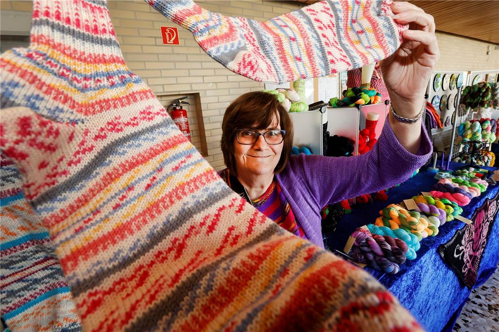 Viele Fotos vom Design- und Kreativmarkt: Holzwickeder Frühling im Schulzentrum