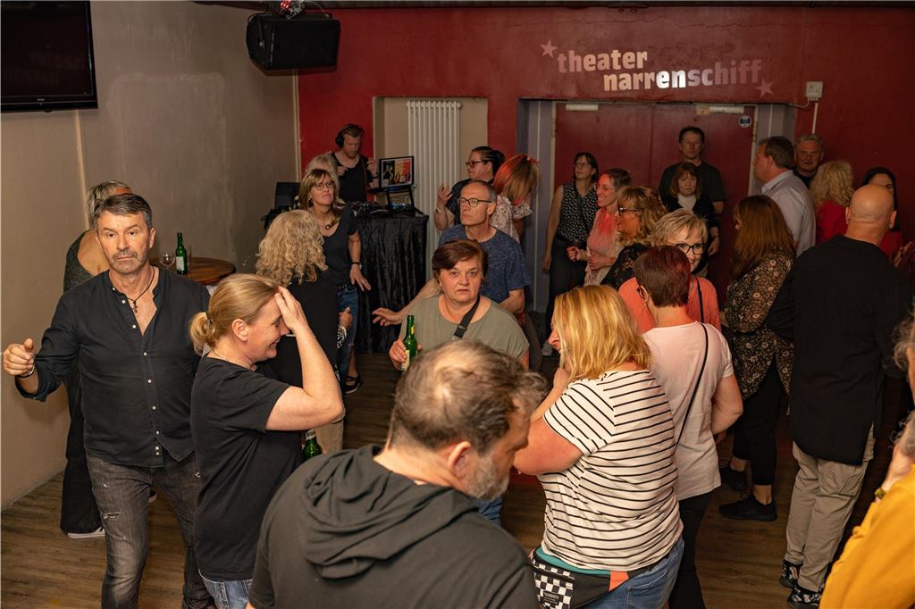 Erwachsen? Vielleicht. Aber nicht langweilig: Bestes Publikum, beste Stimmung.