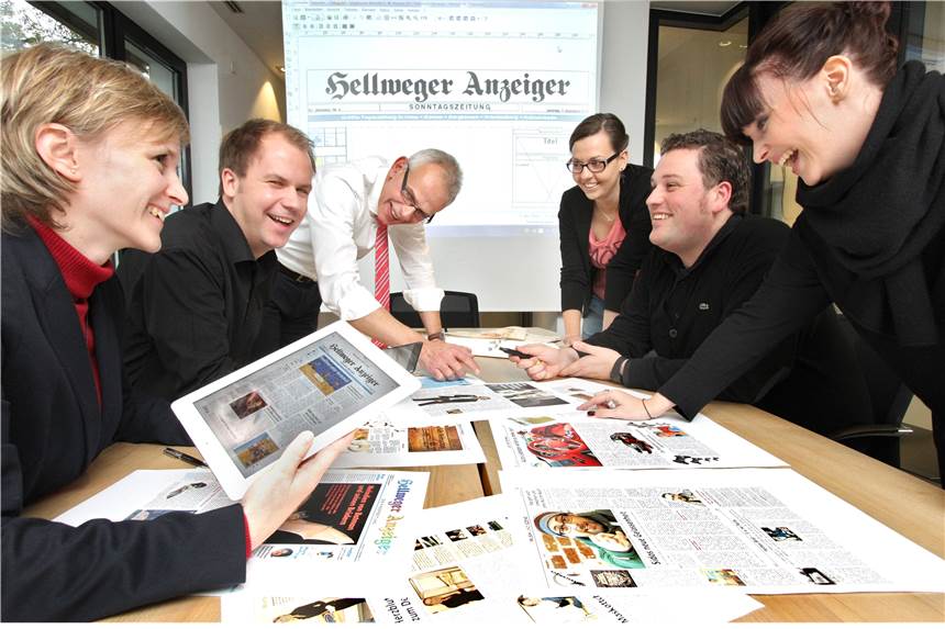 Fast 40 hauptberufliche Mitarbeiter sammeln, werten und verbreiten täglich Nachrichten und Hintergründe für die sieben Zeitungsausgaben und den Online-Dienst des Verlages Rubens.