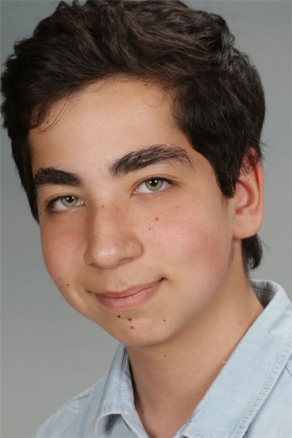 Am Auschwitz-Gedenktag wird die Gesamtschule Fröndenberg „Schule ohne Rassismus“ Fatih Asil, Schülersprecher an der GSF.