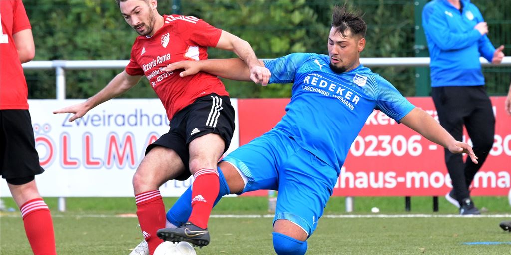 BW Alstedde im Höhenflug: „Spieler auf der Bank, die anderswo in der ersten Elf stehen würden“ Ferki Saku (r.) und BW Alstedde gehen gegen den Geisecker SV als leichter Favorit in die Partie.