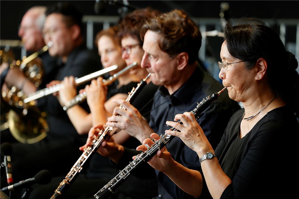 Veranstaltungskalender 2023: Zehn Höhepunkte Freunde klassischer Musik dürfen sich auf das Klassik-Open-Air der Neuen Philharmonie Westfalen auf dem Alten Markt in Unna freuen.