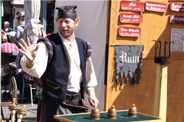 Gaukler, Musik, historische Marktstände und viele Mitmachaktionen erwarten Gäste beim Westfalenmarkt am 2. und 3. April in Unna.