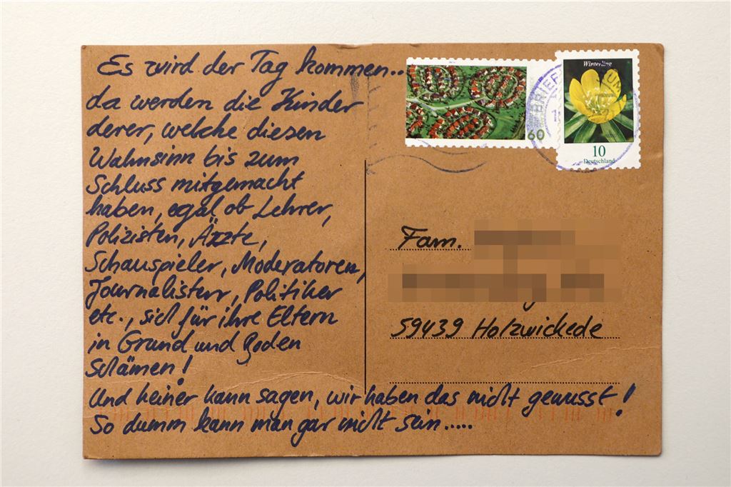 Kinder-Impfung: Impfgegner schüchtern Eltern per Postkarte ein Impfgegner machen per Postkarte Stimmung gegen die Kinder-Impfung.