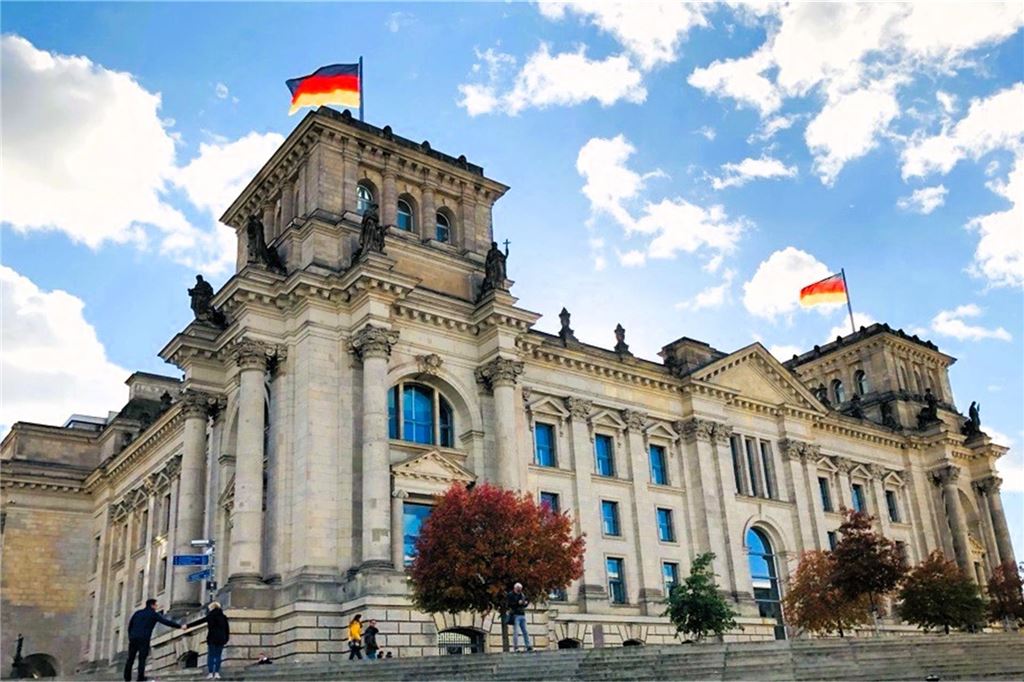 Bundestags-Kandidaten aus dem Kreis Unna diskutieren live bei uns Das Reichstagsgebäude in Berlin auf einer Aufnahme aus dem Jahr 2021.
