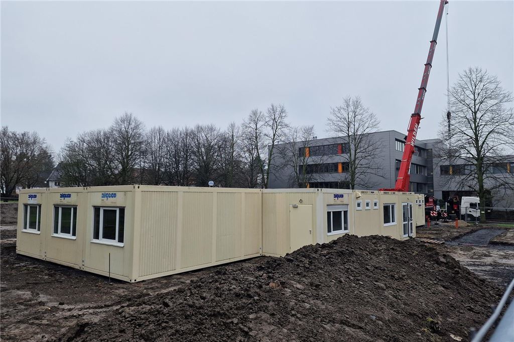 Eishallenbrache: Wohnen rückt wieder in den Vordergrund In diesem Jahr wurde neben der Stadthalle eine Kindertageseinrichtung in Raumcontainern untergebracht. Der Bedarf für Betreuungsplätze ist hoch in Unna.