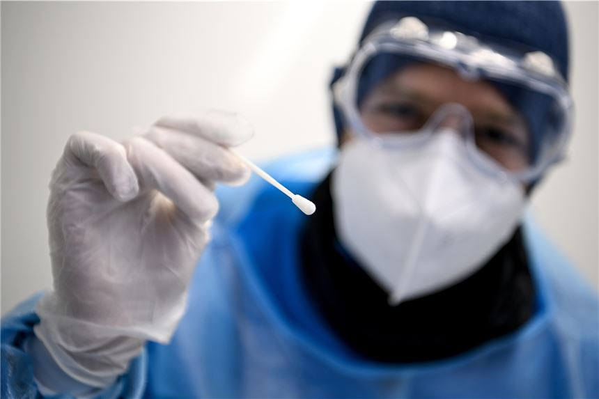 Zahl der aktiven Corona-Fälle steigt in Fröndenberg sprunghaft an In Fröndenberg fielen wieder mehr Corona-Tests positiv aus.