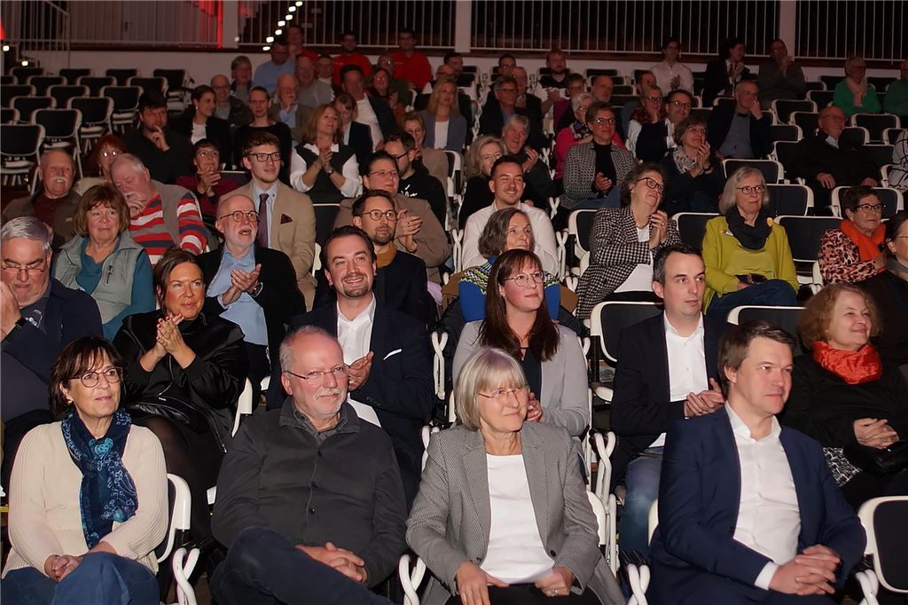 Preisverleihung beim Vereinsprojekt der Sparkasse UnnaKamen in der Stadthalle Unna am Montag, 25. November 2024.