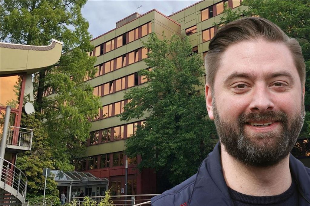 Gut vier Millionen Euro für Wasserstadt und Rathausviertel Jens Toschläger in einer Bildmontage vor dem Rathaus in Bergkamen.