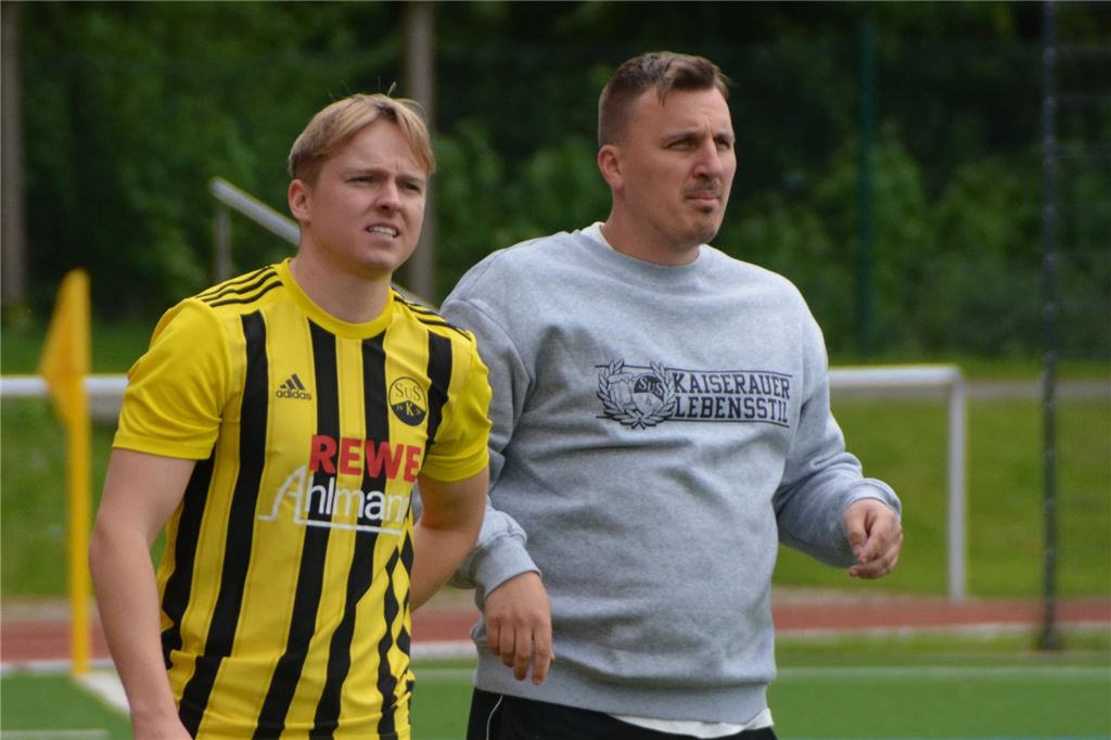 SuS Kaiserau II dreht 0:2-Rückstand beim SC Fröndenberg Kaiseraus Trainer Marc-Simon Stender