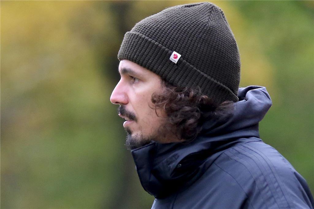 Hombrucher SV und Frank Eigenwillig trennen sich: Zwei bekannte Dortmunder übernehmen Karim Bouasker ist zurück beim Hombrucher SV.