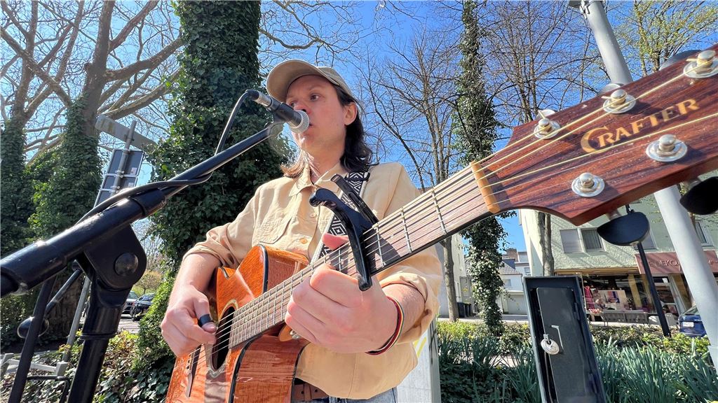 Live-Musik, Snacks und neue Fashion-Trends sorgen für echtes Frühlingsfeeling in Holzwickede.