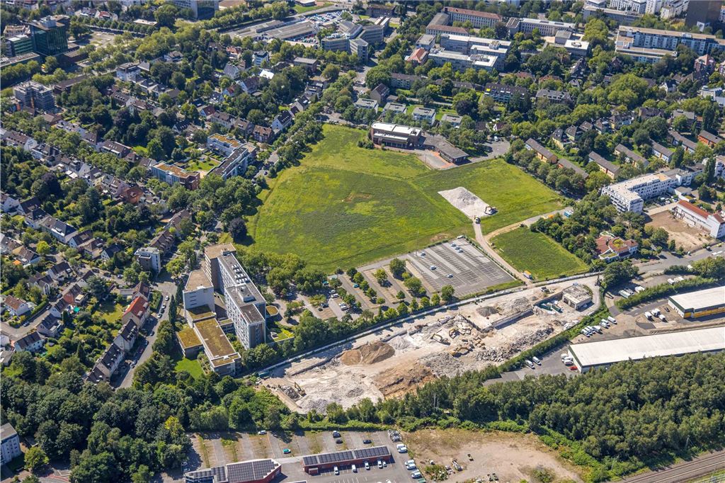 Luftbild, DSW 21 Dortmunder Stadtwerke, Gebäude Hauptverwaltung Deggingstraße mit Wiesenfläche, Westfalendamm, Dortmund, Ruhrgebiet, Nordrhein-Westfalen, Deutschland
