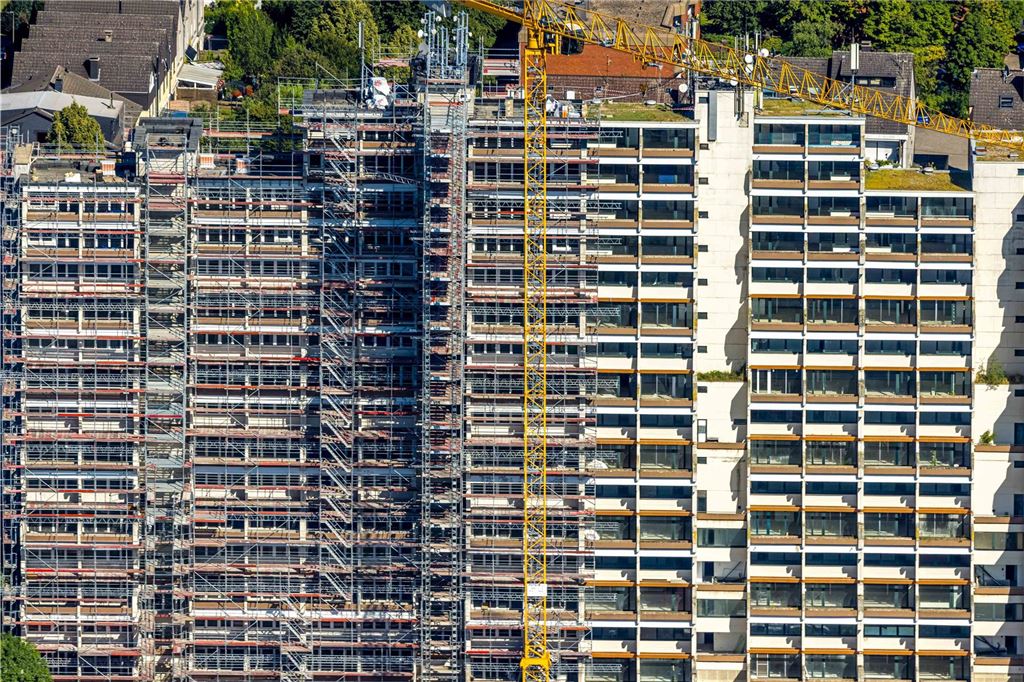 Luftbild, Hannibal II Wohnblock, Baugerüst für Renovierung und Sanierung, Vogelpothsweg, Dorstfeld, Dortmund, Ruhrgebiet, Nordrhein-Westfalen, Deutschland