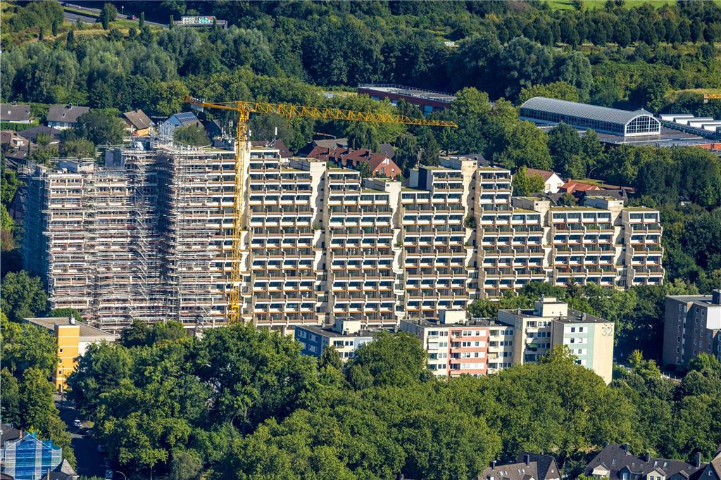 Luftbild, Hannibal II Wohnblock, Baugerüst für Renovierung und Sanierung, Vogelpothsweg, Dorstfeld, Dortmund, Ruhrgebiet, Nordrhein-Westfalen, Deutschland